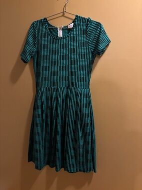 ⭐️⭐️LuLaRoe Black Dress with Teal Dot Pattern